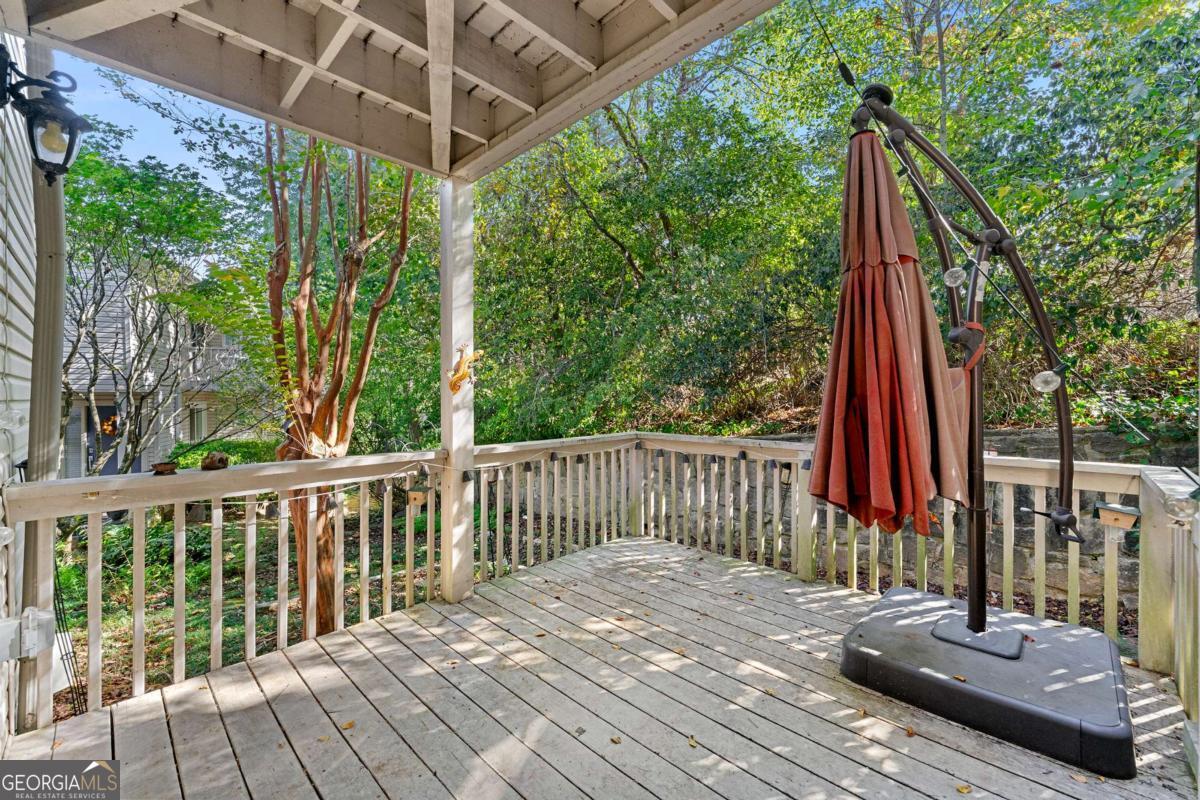 PINECREST 1 - Residential