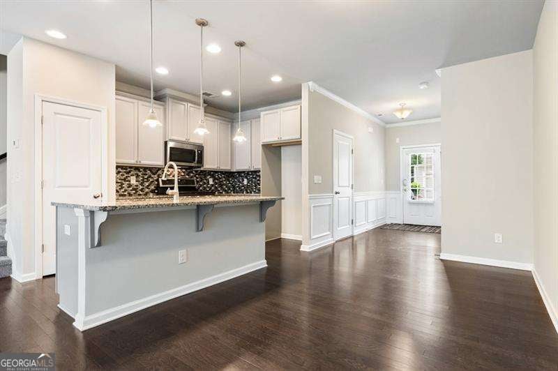 2593 Kenwood Glen TER