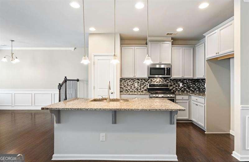 2593 Kenwood Glen TER