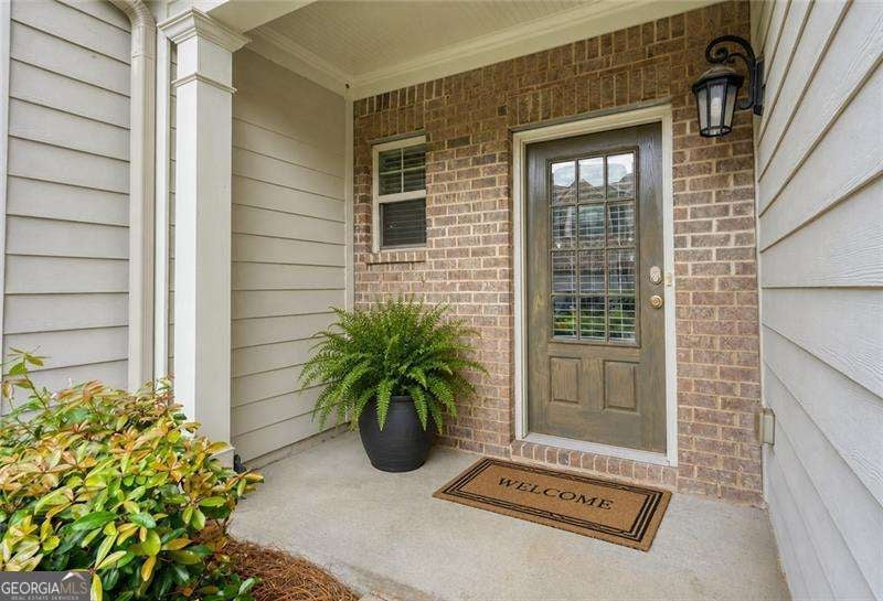 2593 Kenwood Glen TER