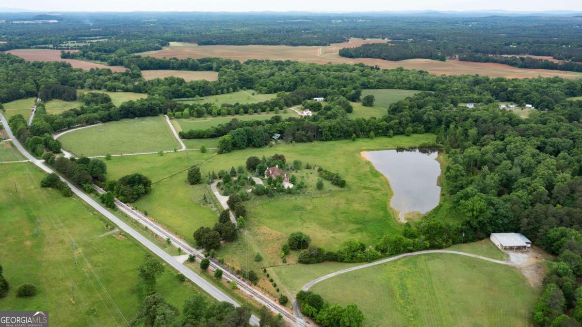 10 Mountain Breeze RD