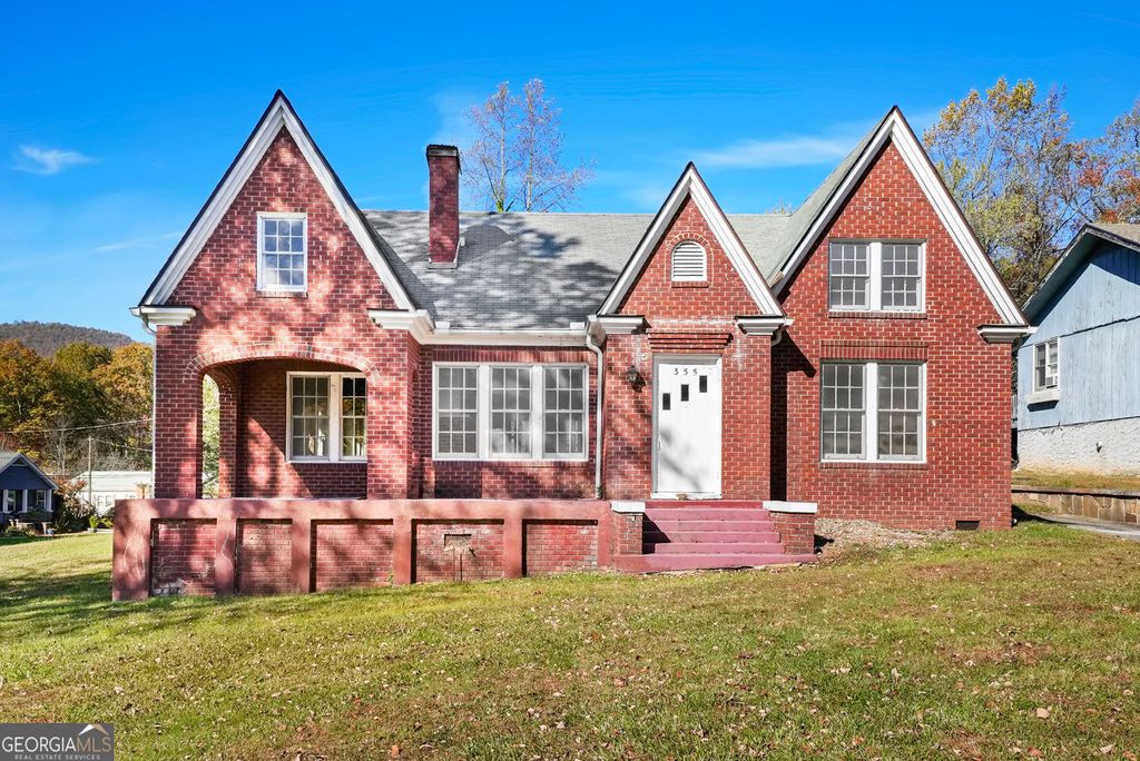 Photo of 355 Warwoman Road, Clayton, GA 30525 (MLS # 10637187)