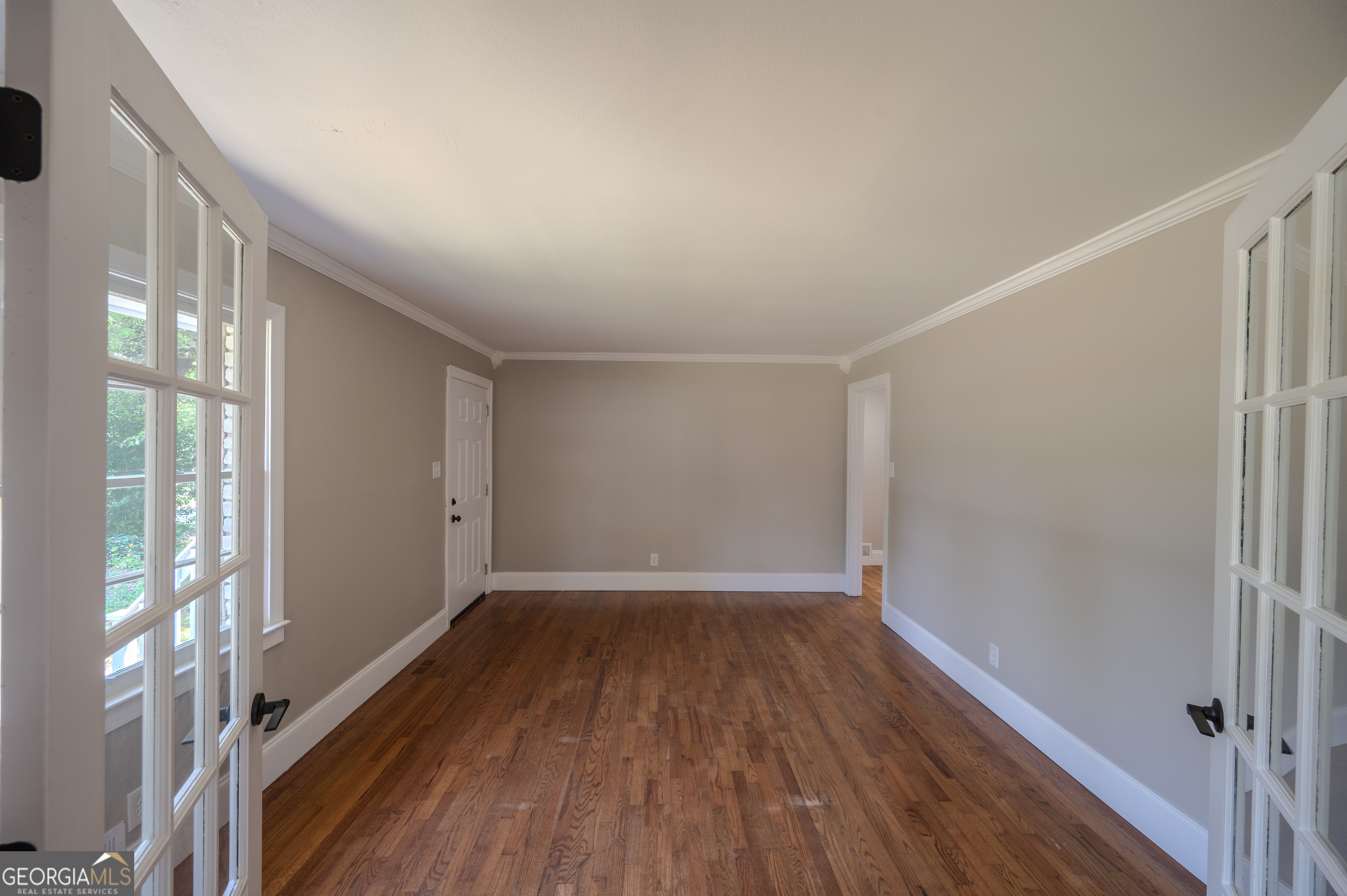 2164 Pawnee DR SE
