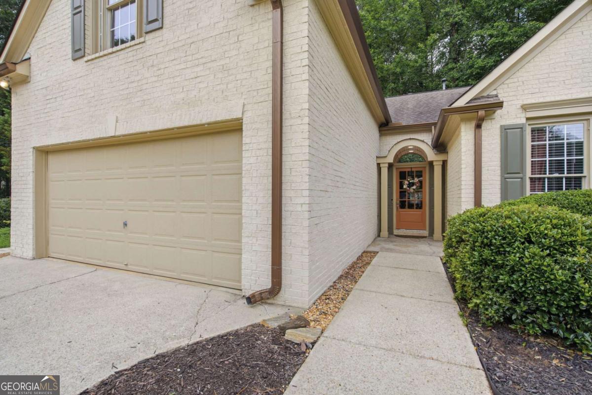 9655 Eagles Landing DR