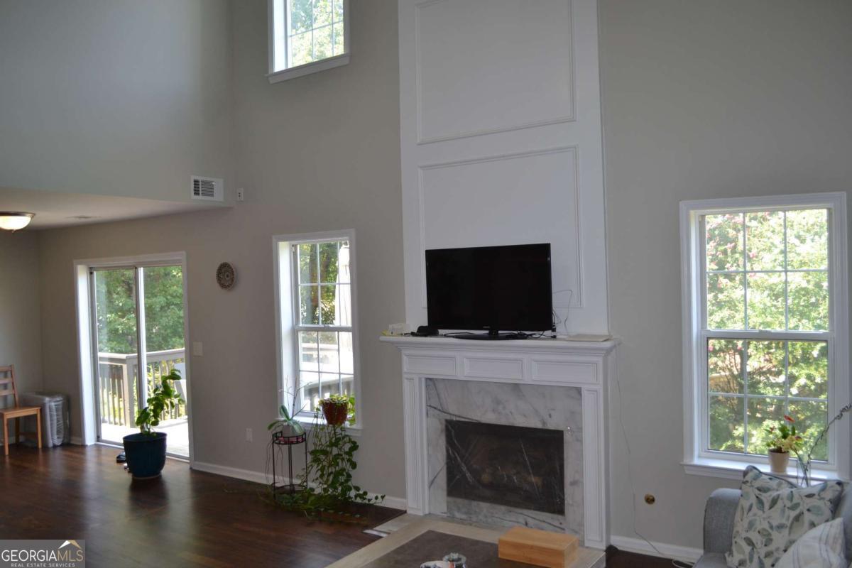 Chadbourne - Residential Lease