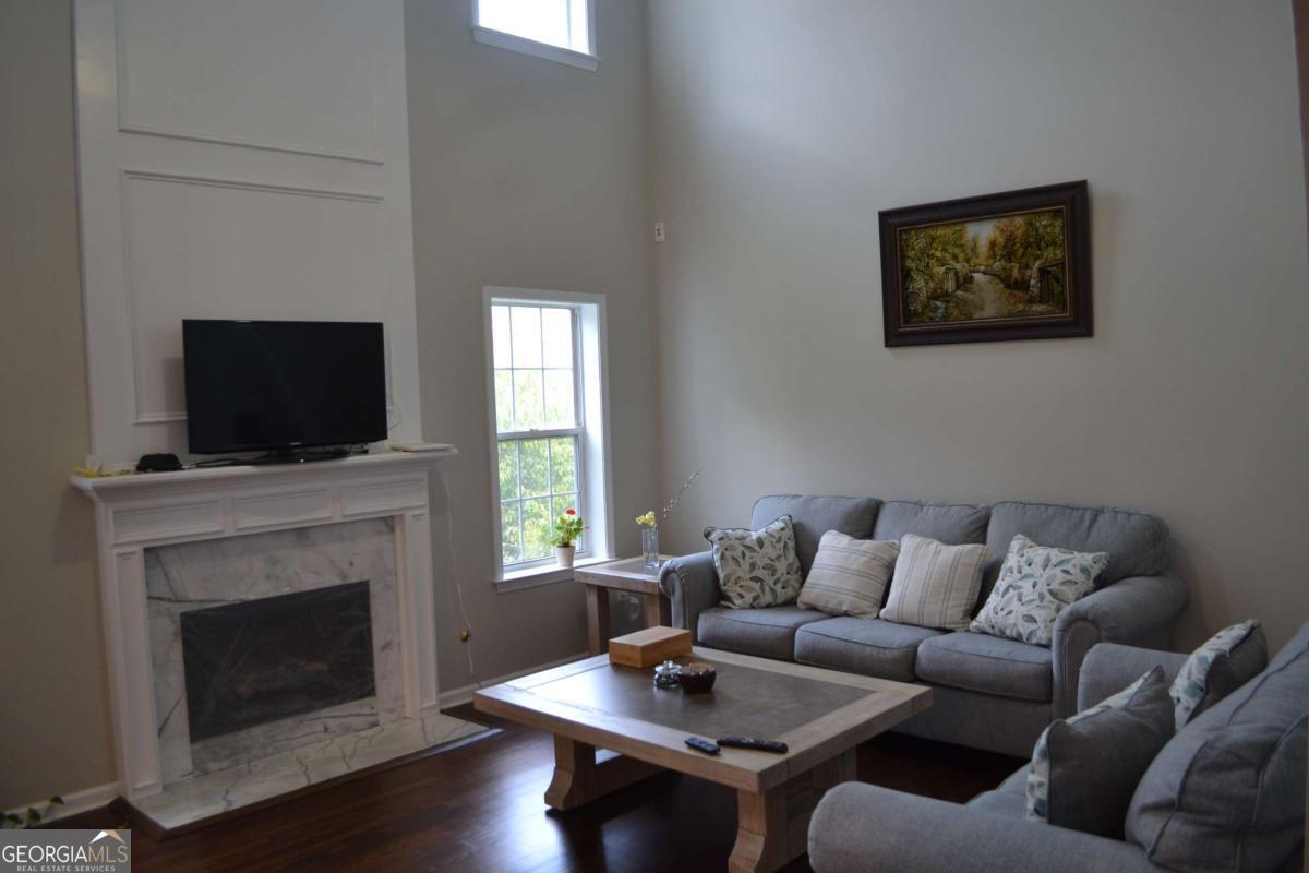 Chadbourne - Residential Lease