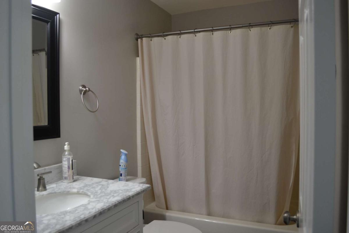 Chadbourne - Residential Lease