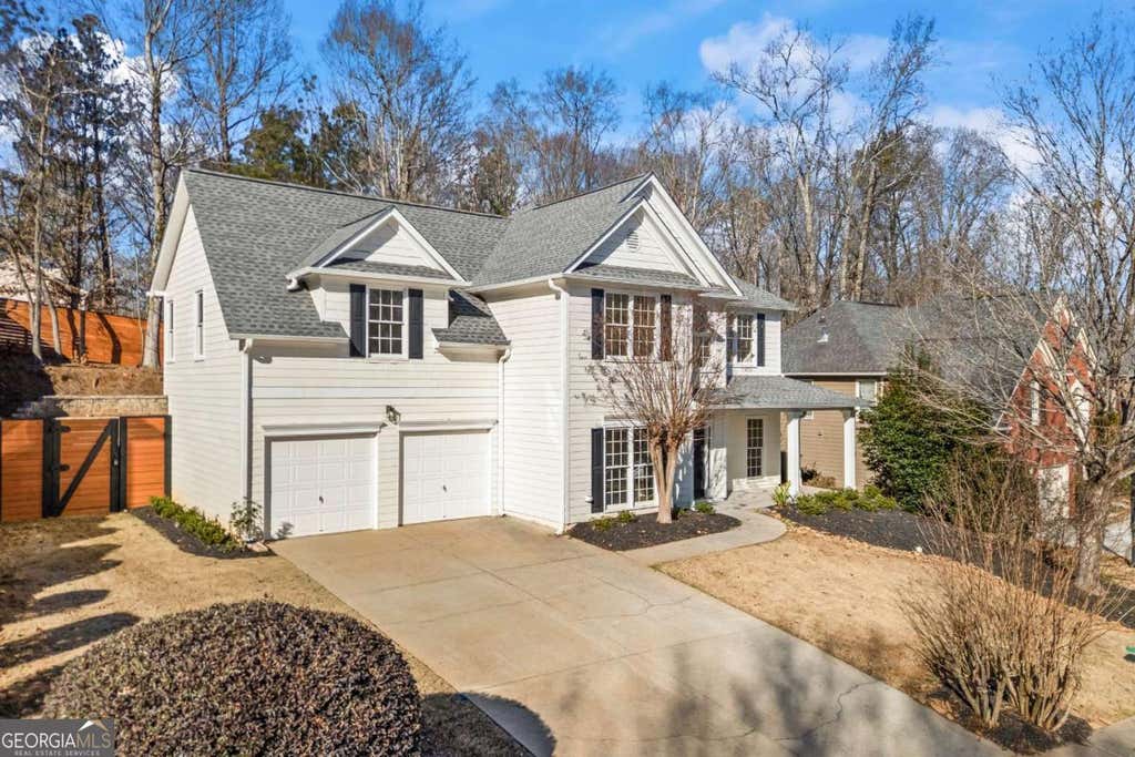 Photo of 4330 Canterbury Walk Drive, Duluth, GA 30097 (MLS # 10820629)