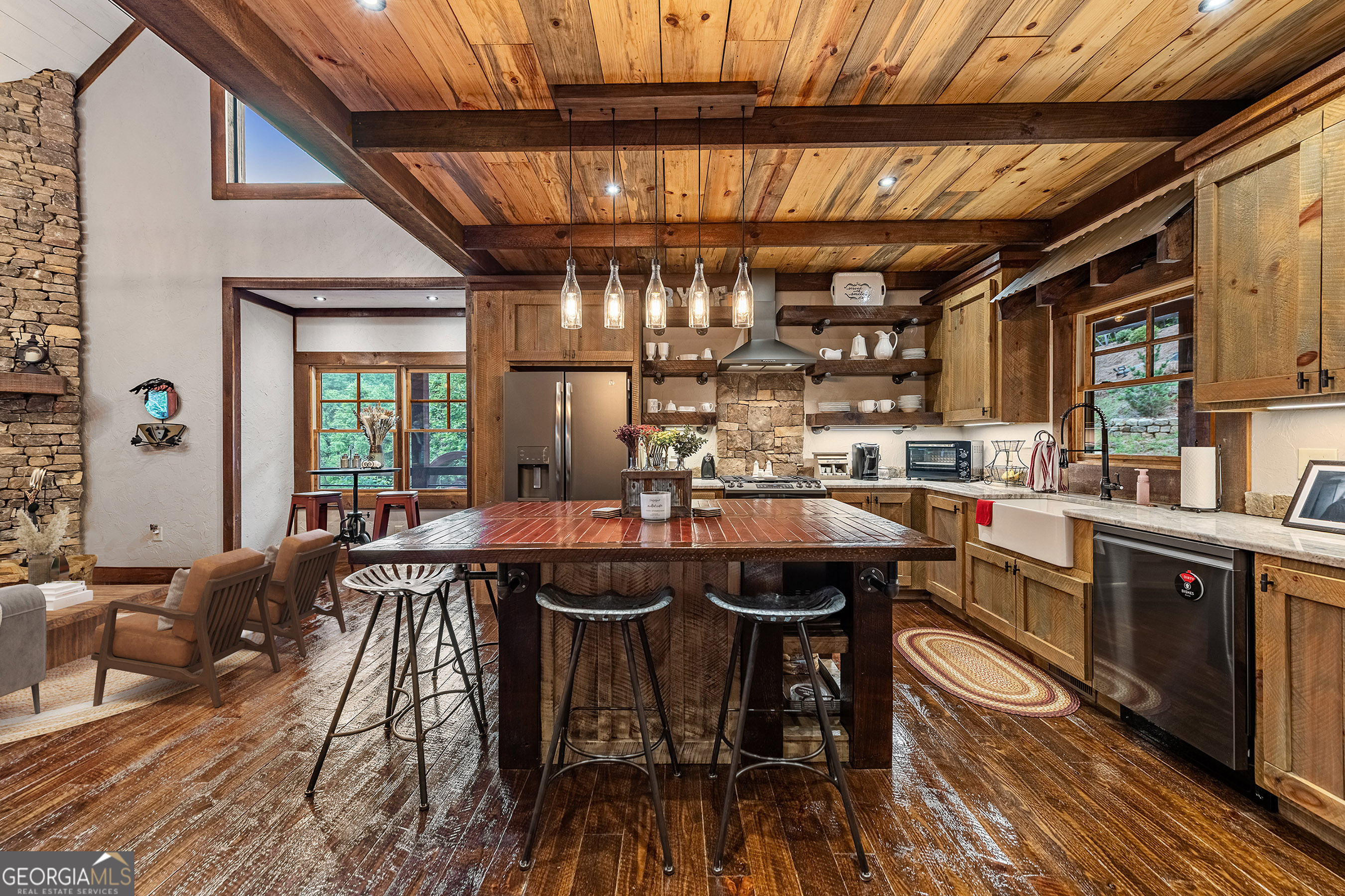 264 Pontoosuc DR