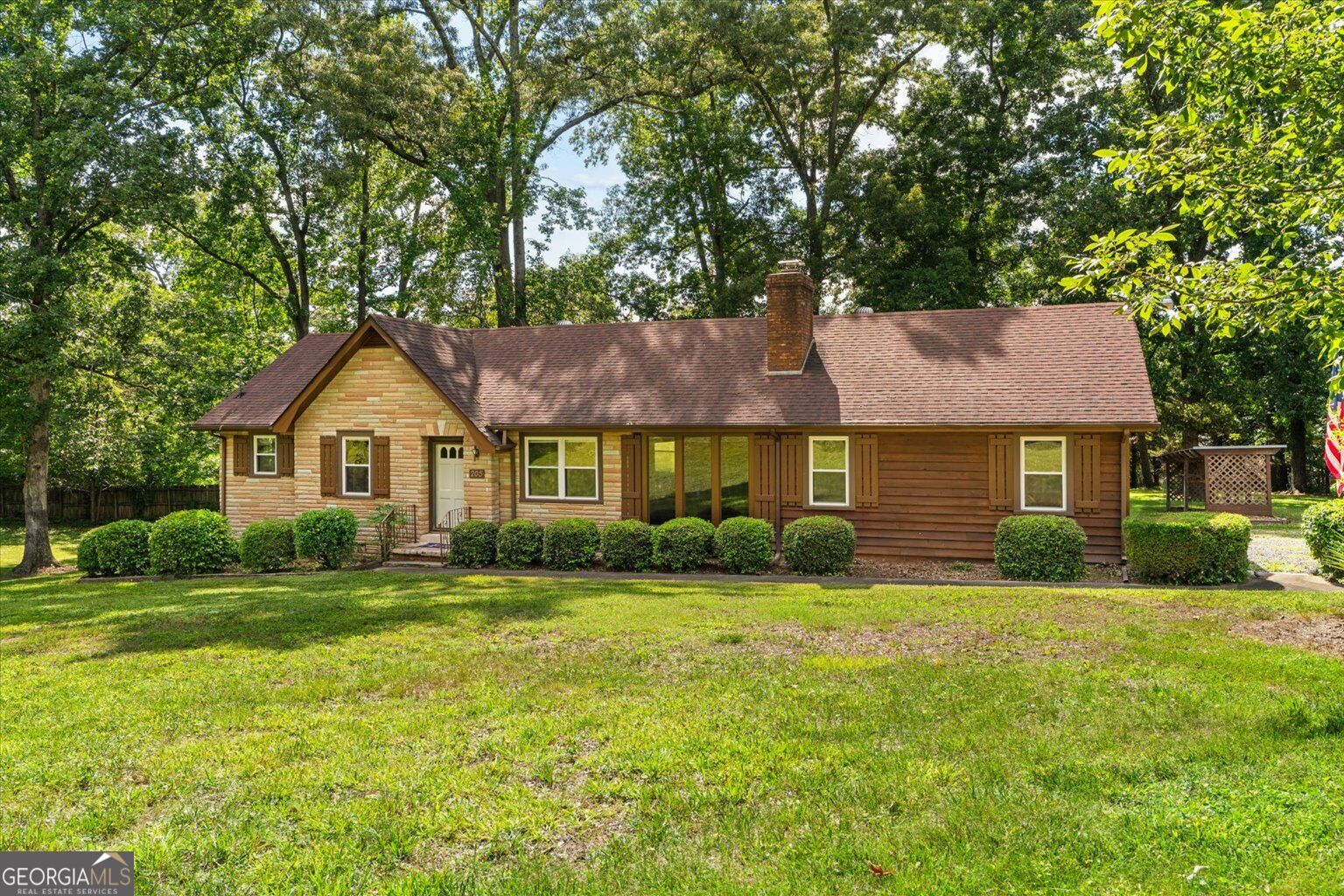 205 Mountain View DR