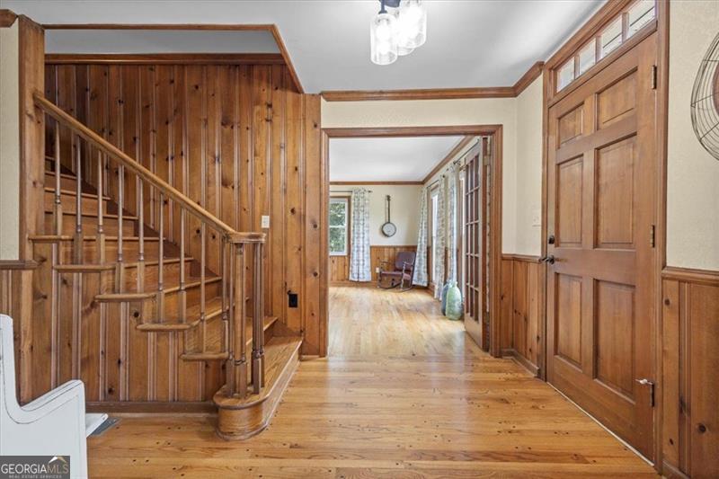 205 Hart CIR