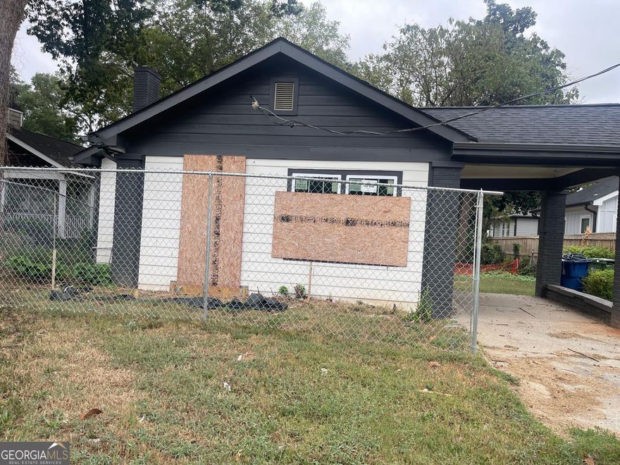 Prime opportunity in Venetian Hills! All major exterior improvements have already been completed - new roof, new plumbing, new electrical, new siding, and new HVAC - saving time and capital on the front end of the rehab. The interior is unfinished and ready for build-out, allowing flexibility for your preferred layout, finishes, and investor strategy.   Bring your contractor and finalize the project to your specifications. Strong potential in the area - don't miss this one!