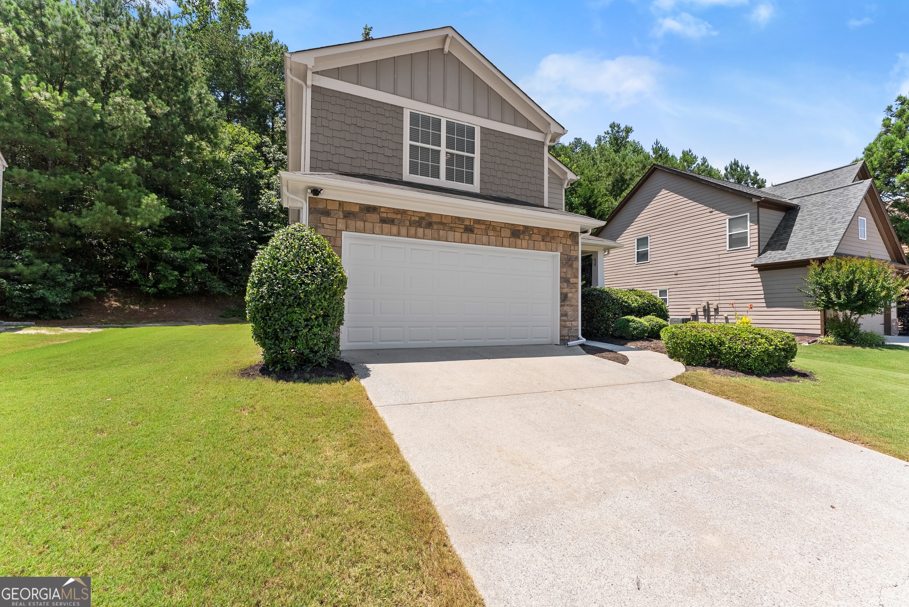 6377 Barker Station WALK