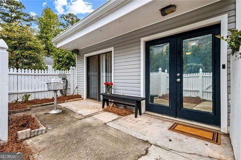 1129 Roselawn LN SE Marietta GA 30067