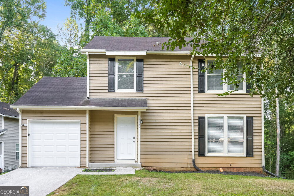 Photo of 3895 Springleaf Court, Stone Mountain, GA 30083 (MLS # 10854985)