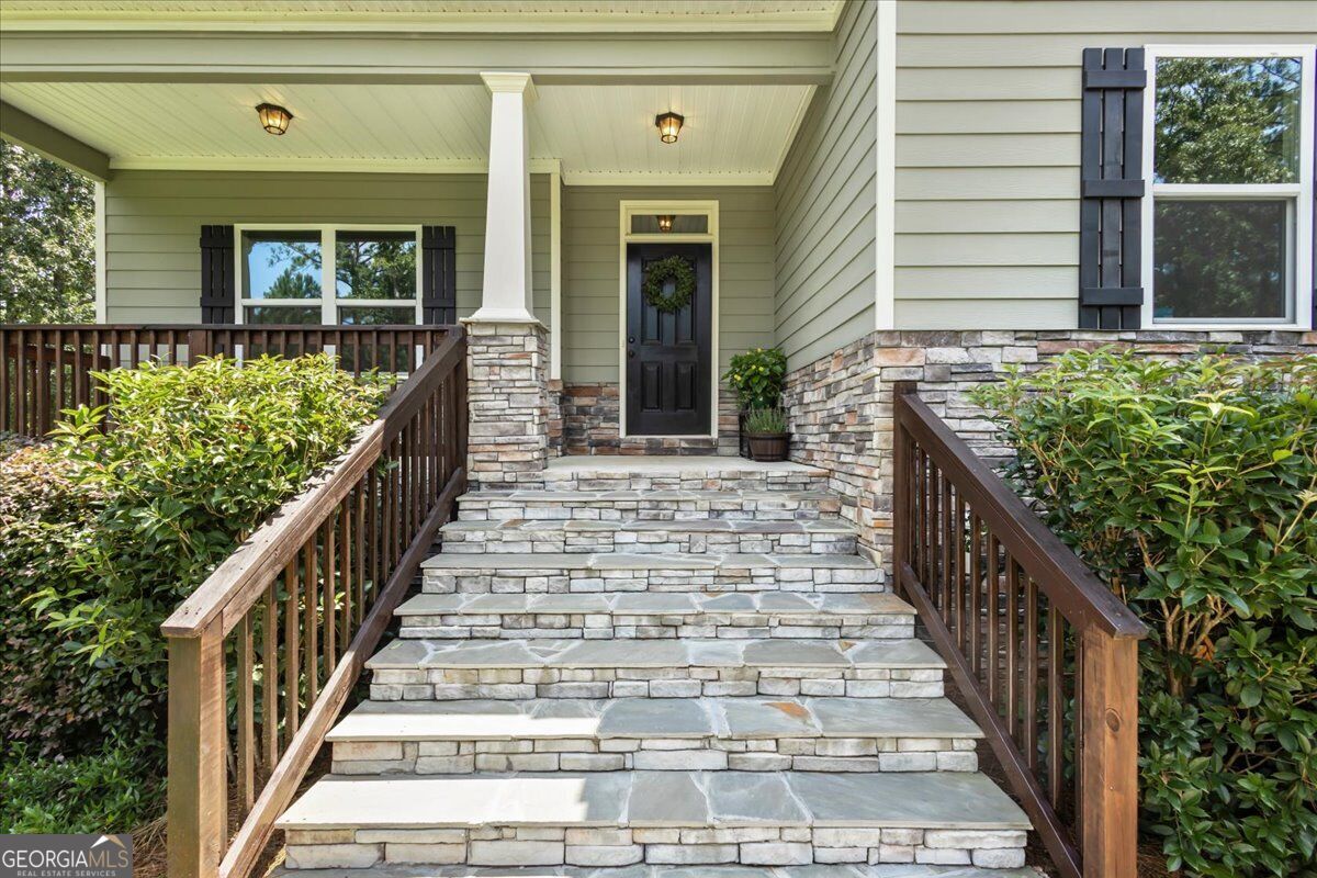 102 River Point RD