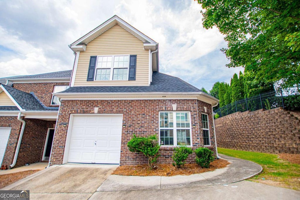 Photo of 141 Mill Pond Xing B5, Carrollton, GA 30116 (MLS # 10810780)