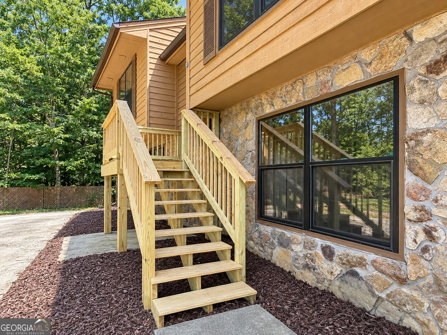 3893 Nowlin RD NW