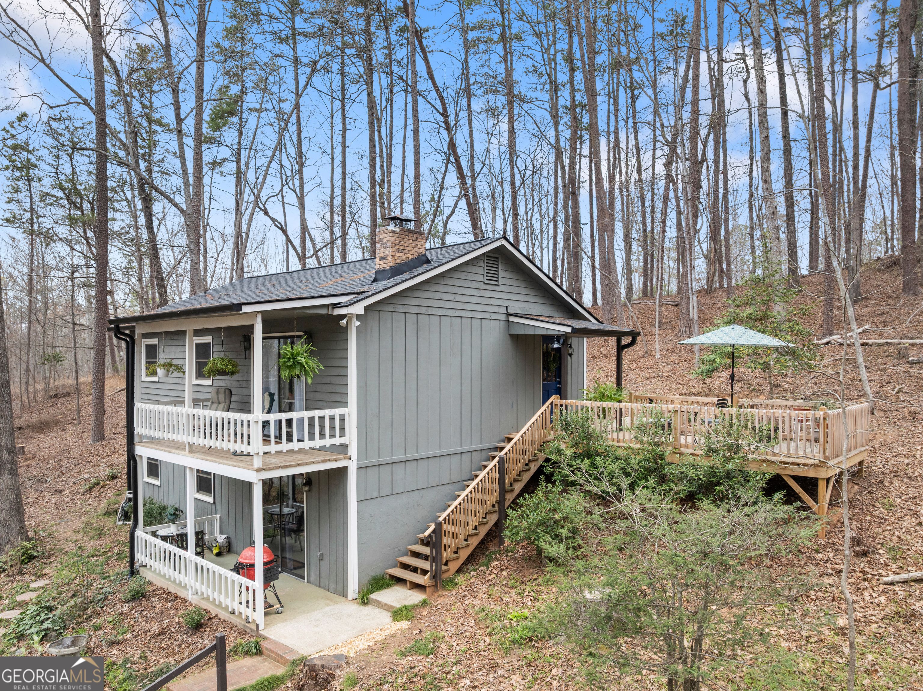 426 Skyview CIR