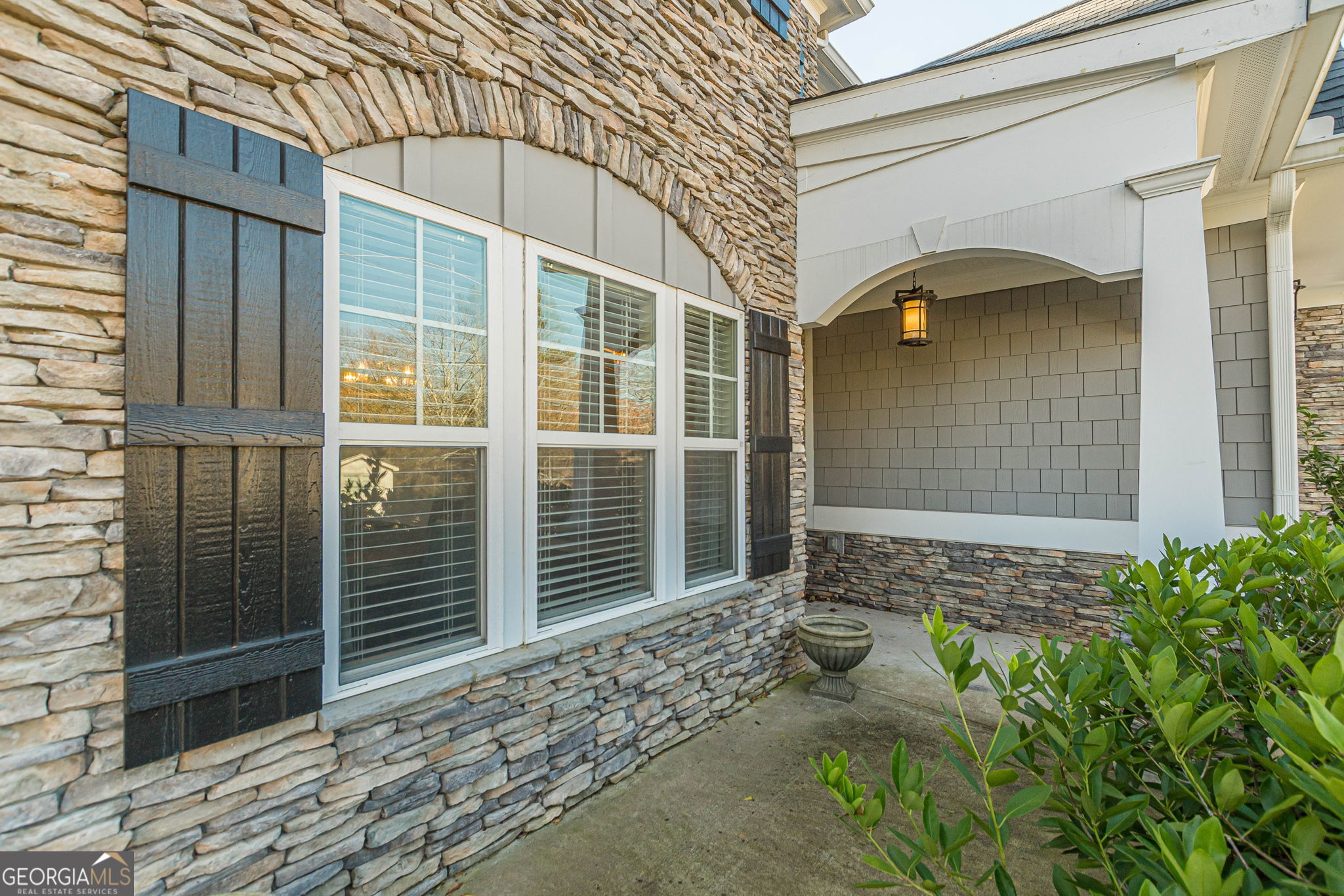 1006 McLinden AVE SE