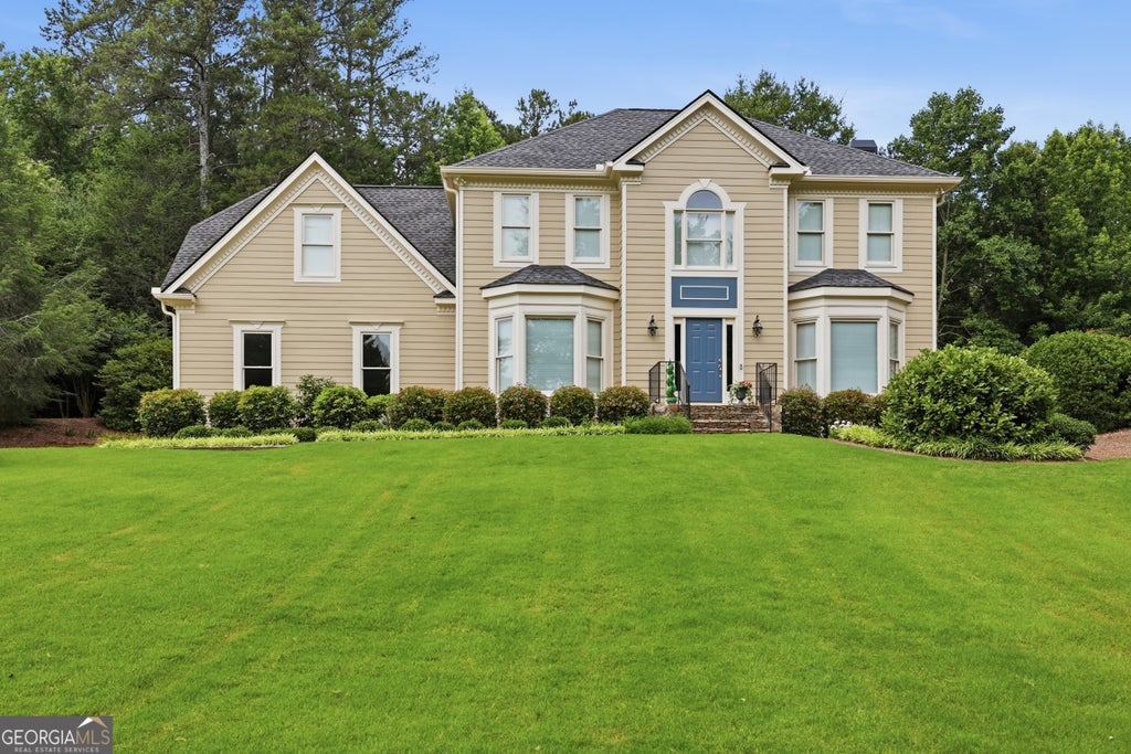 Photo of 4713 Bedford Glenn, Flowery Branch, GA 30542 (MLS # 10795598)
