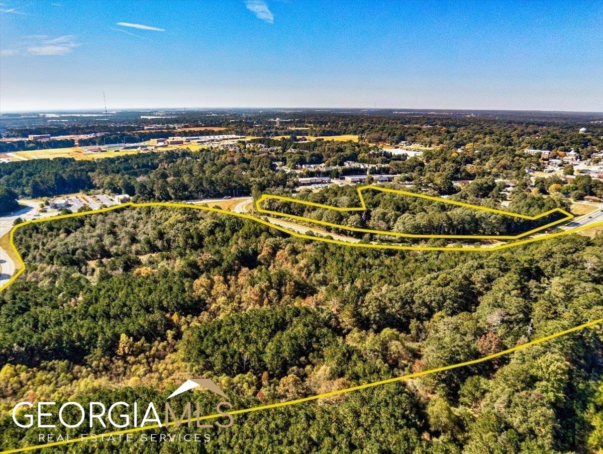 TRACT 2 471 Highway 81 E