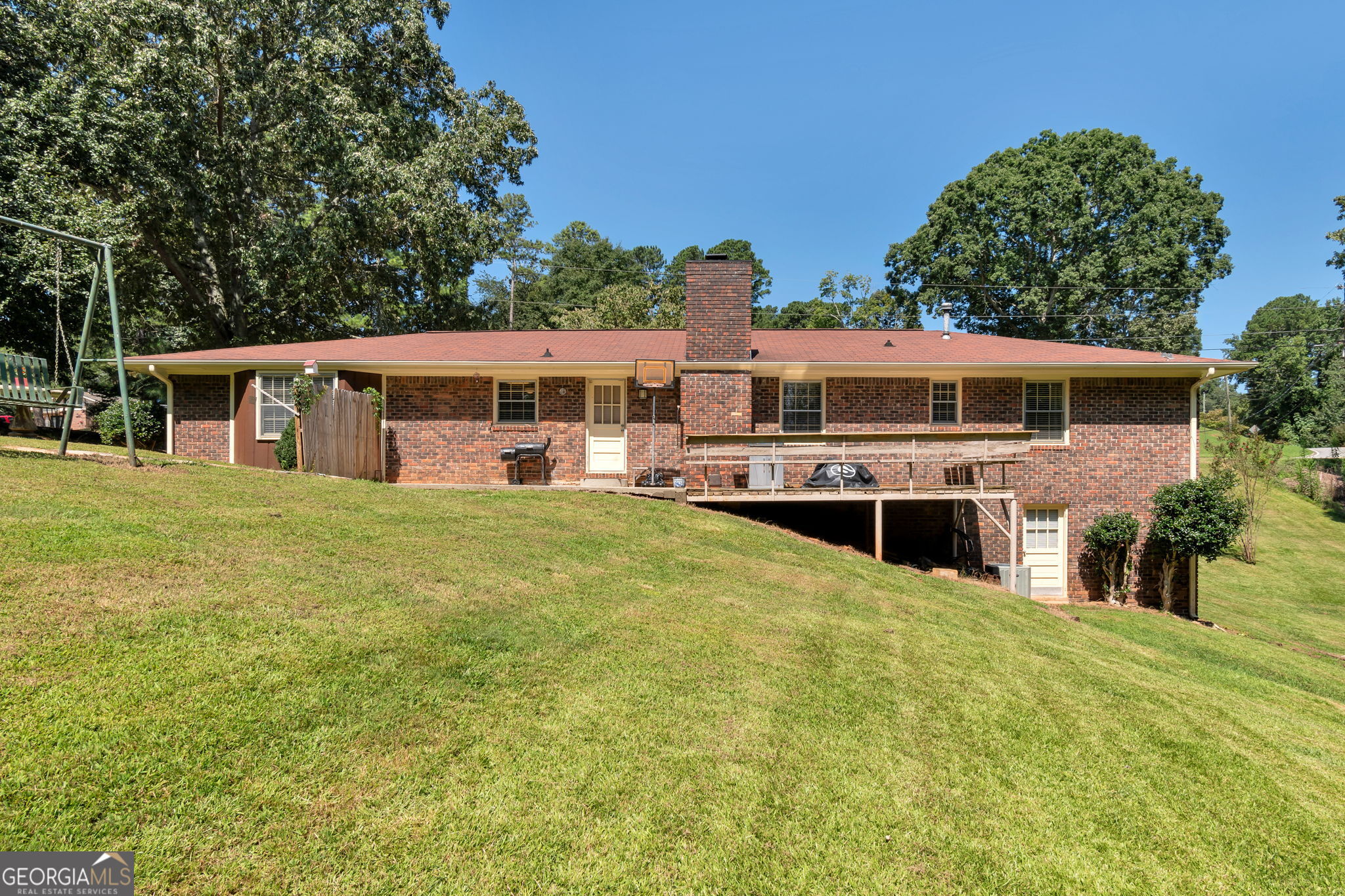 5059 Whispering Pines DR
