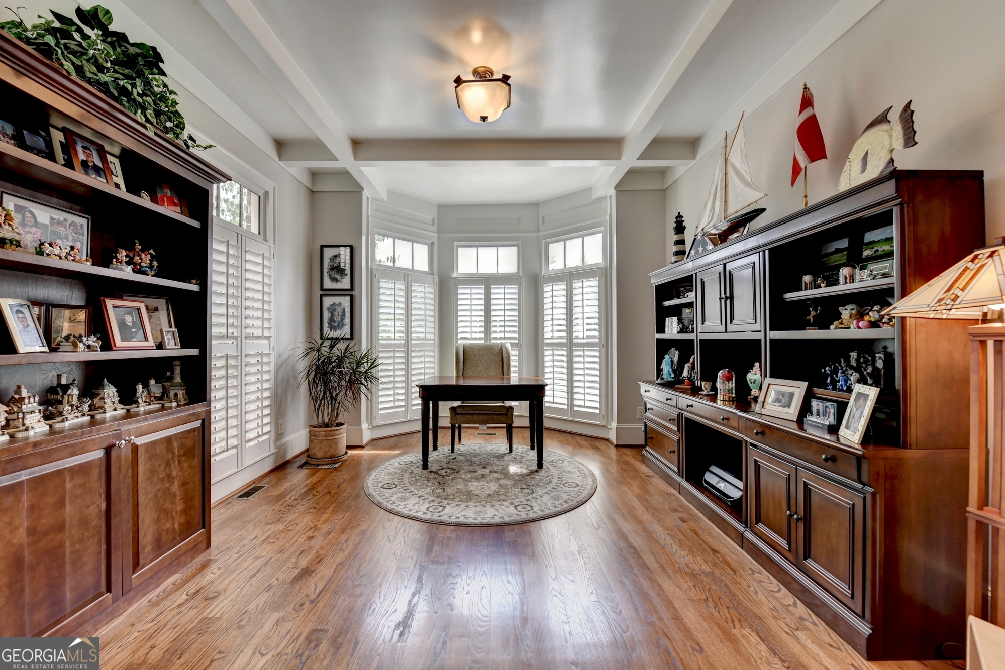 3147 Neal CT