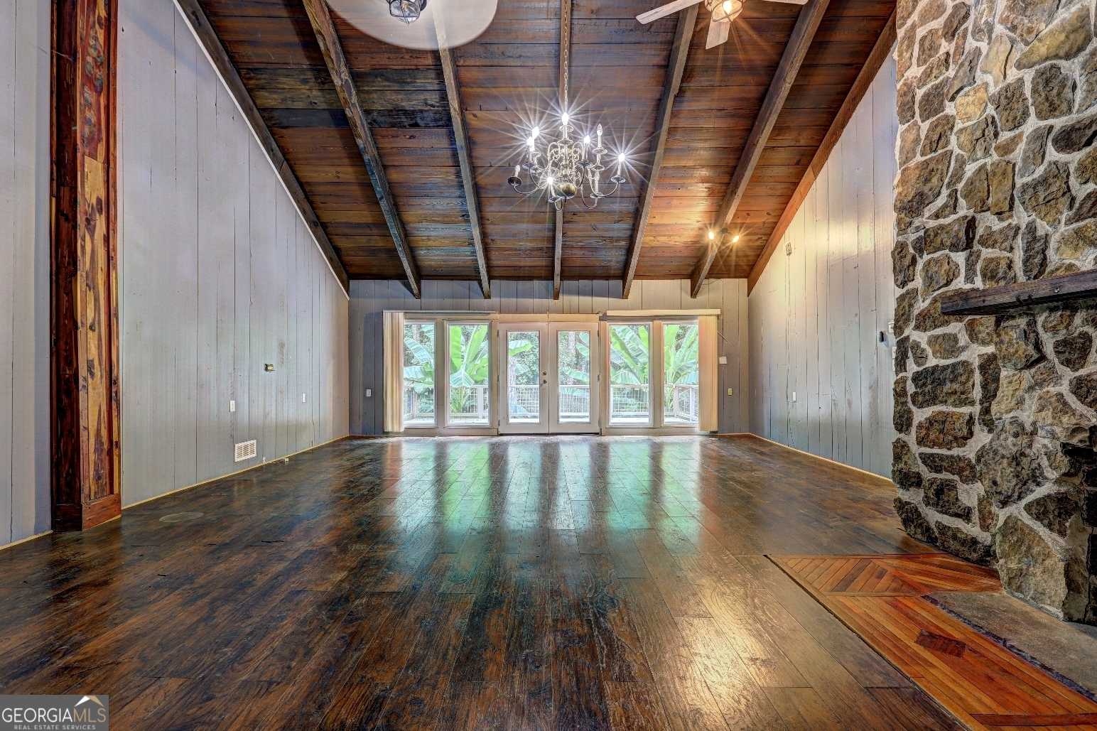 163 Senoia RD