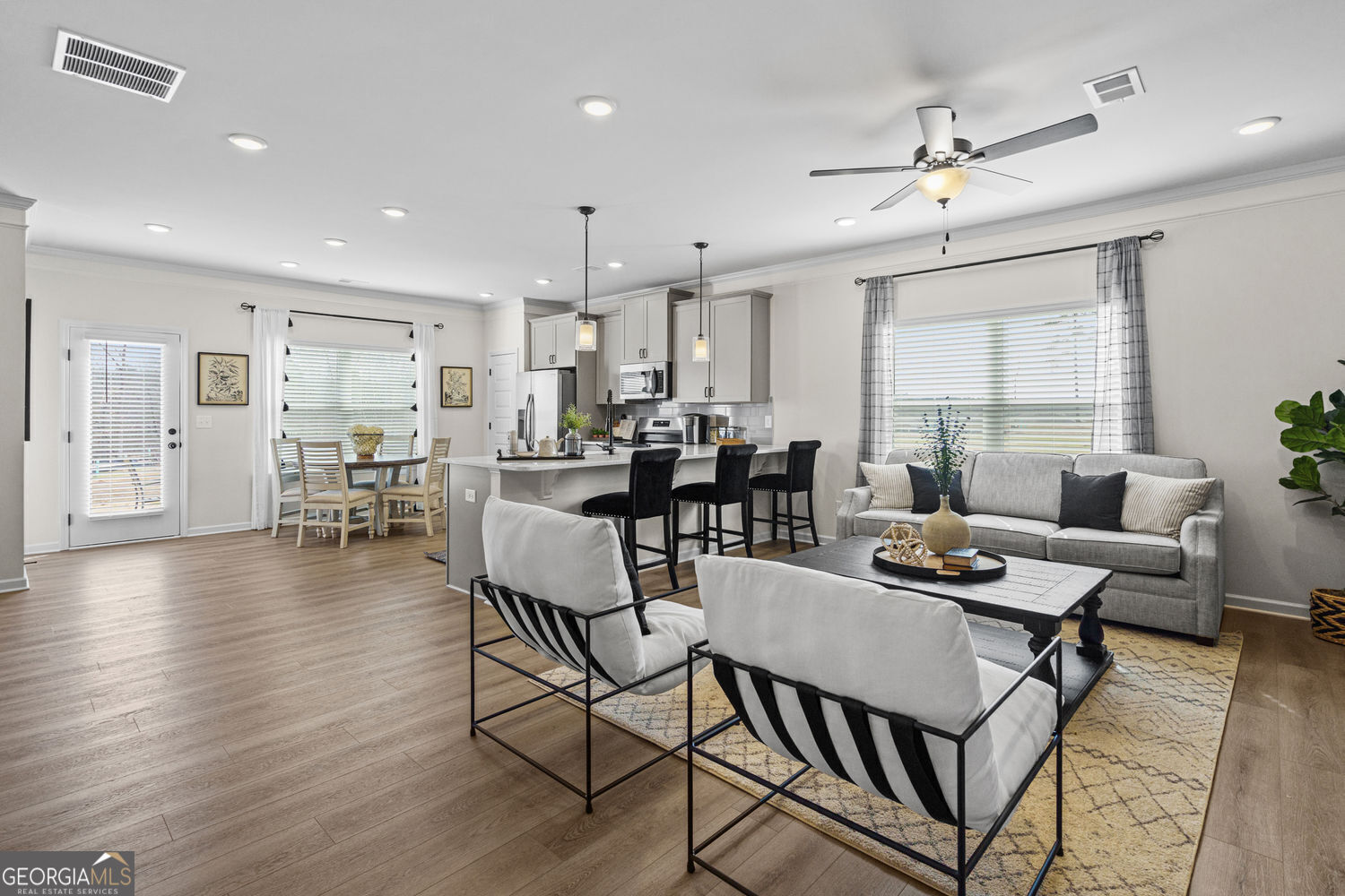 2420 Ravencliff DR 143