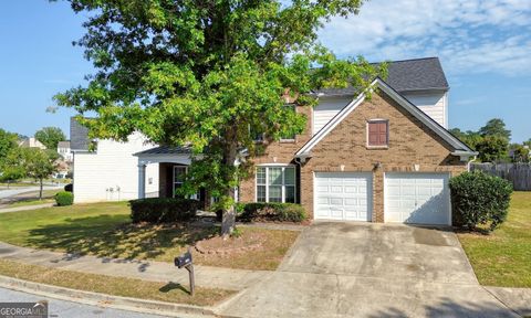 Photo of 3699 SW Ramsey Circle SW, Atlanta, GA 30331 (MLS # 10606578)