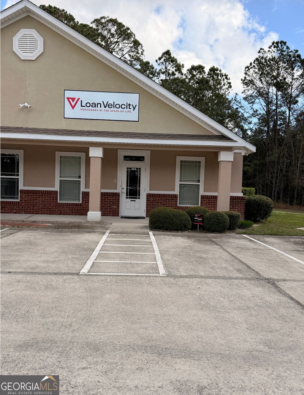 Photo of 70 Hawthorn Lane #UNIT B, Saint Marys, GA 31558 (MLS # 10706357)