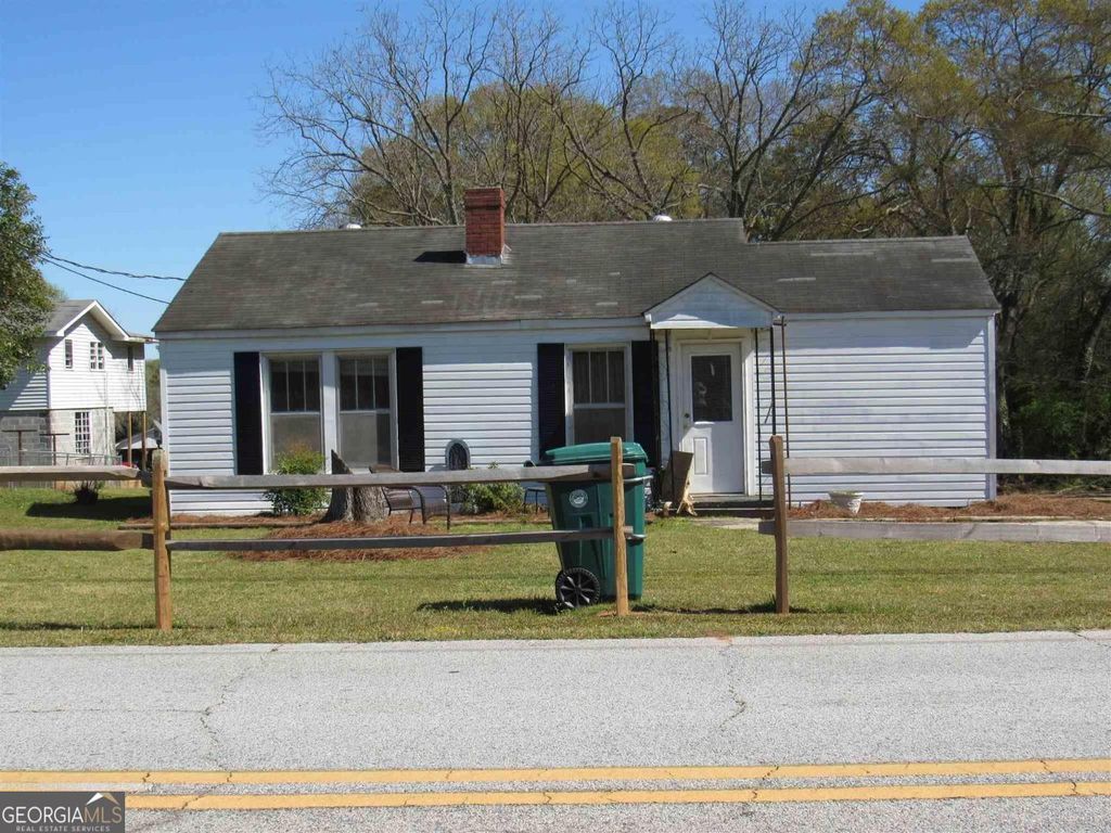 Photo of 1233 N Forest Avenue #5 HOMES, Hartwell, GA 30643 (MLS # 10675099)