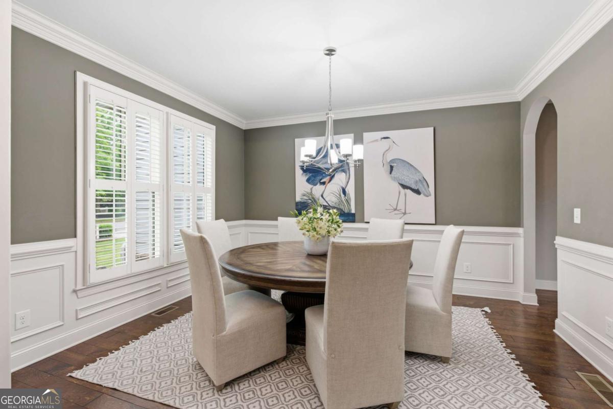 4010 Pinebrook CIR