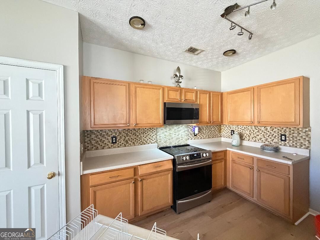359 Kendrick Estates DR