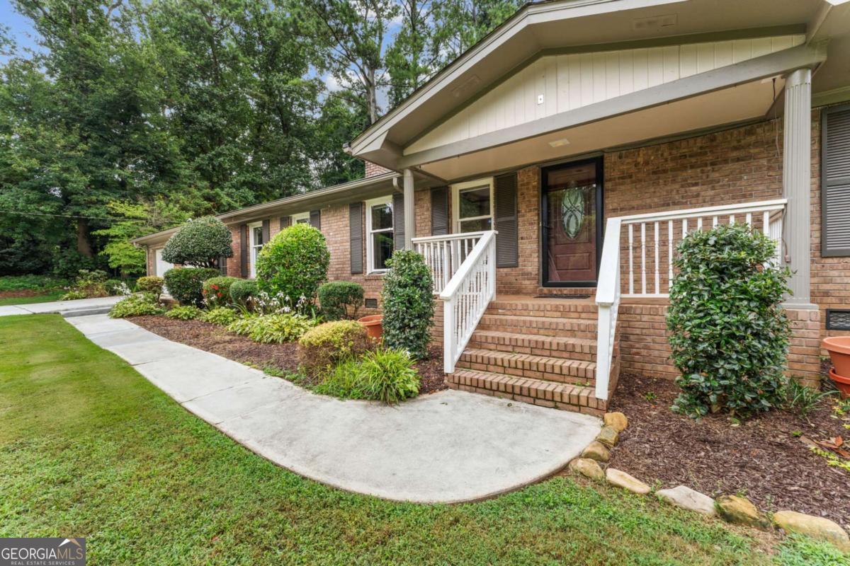 3090 Housley RD