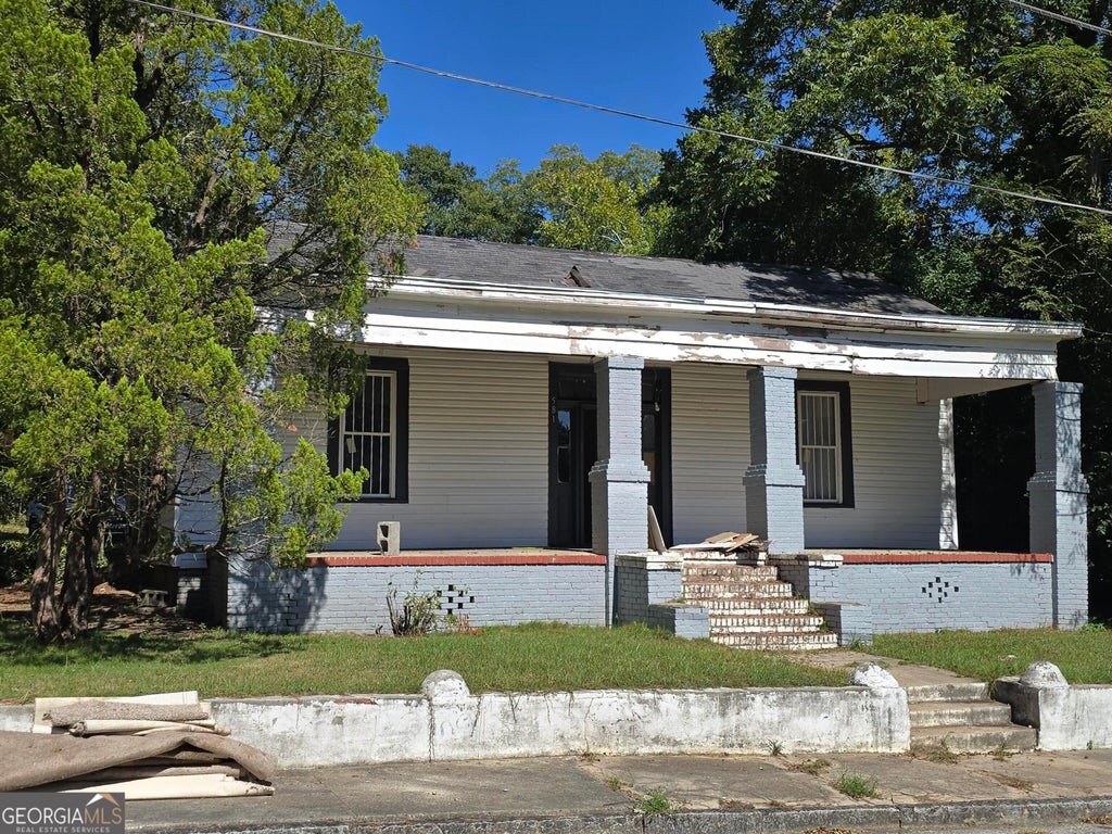 Photo of 581 Violet Avenue, Macon, GA 31201 (MLS # 10869821)