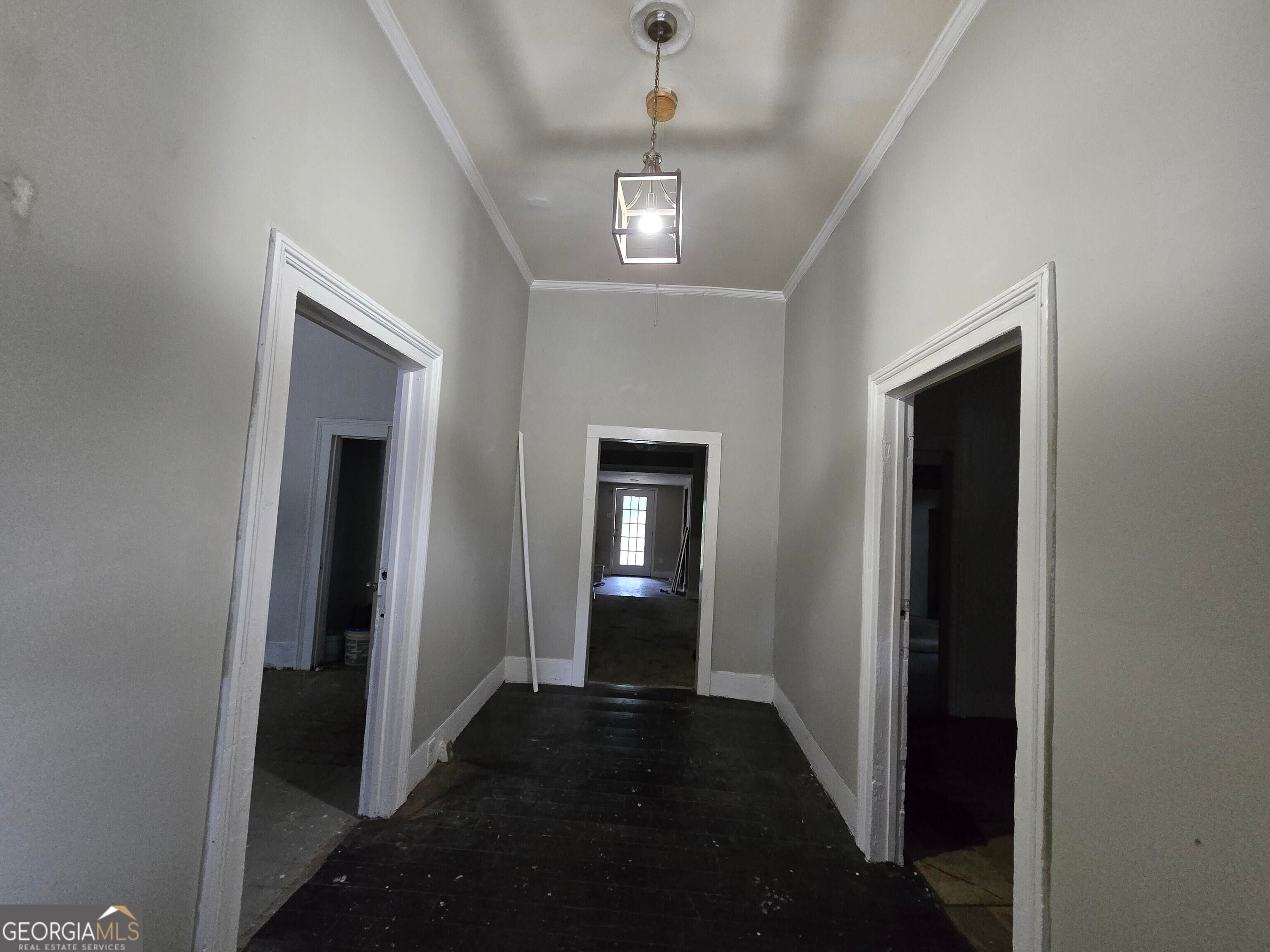 581 Violet AVE