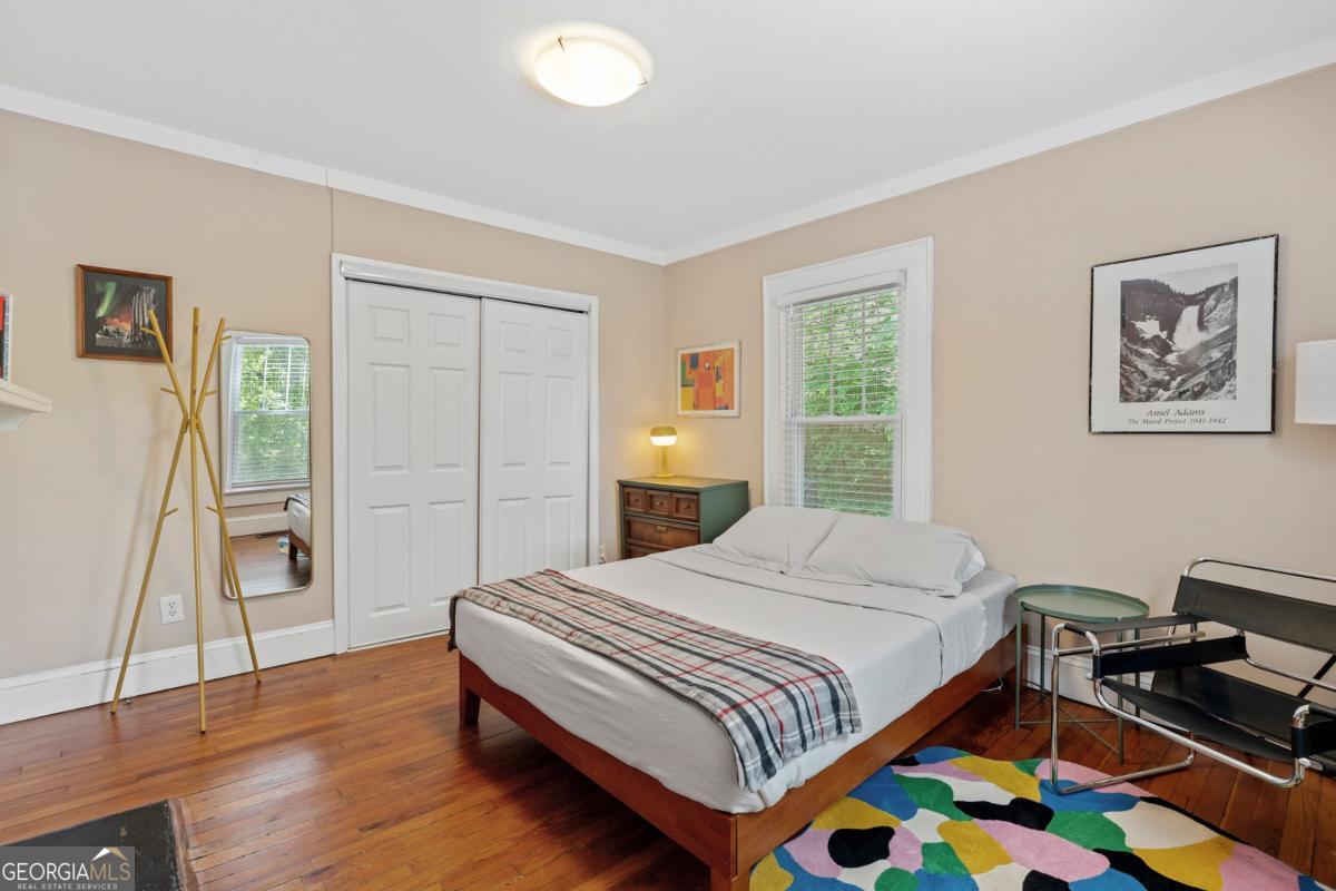 2179 Main ST NW