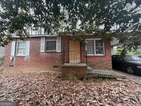 Photo of 734 Alfred Road NW, Atlanta, GA 30331 (MLS # 10851191)