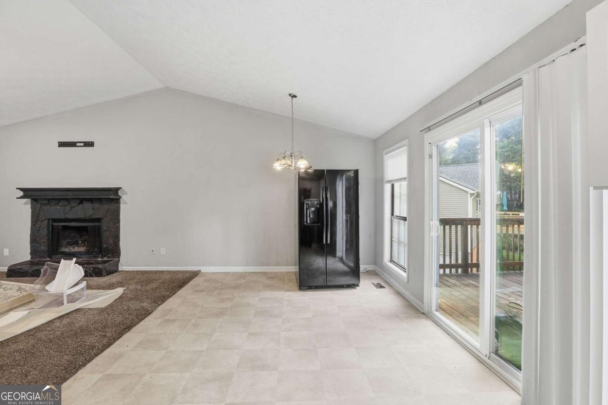 1648 Olde Oak DR