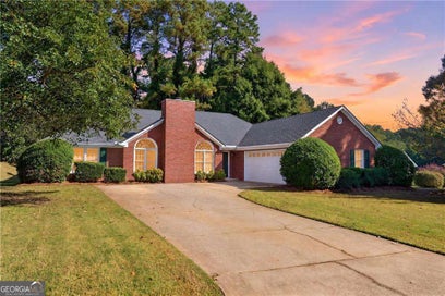 1405 Glenfield DR Lawrenceville GA 30043