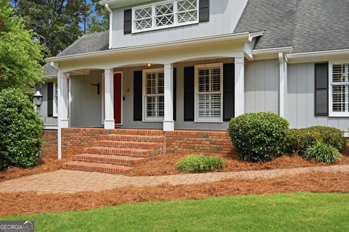 2 Walnut DR