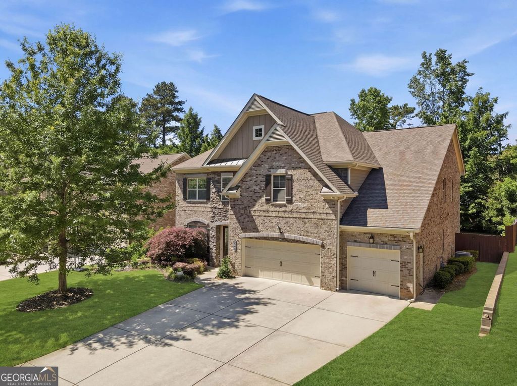 Photo of 1255 Redbud Drive, Alpharetta, GA 30005 (MLS # 10760897)