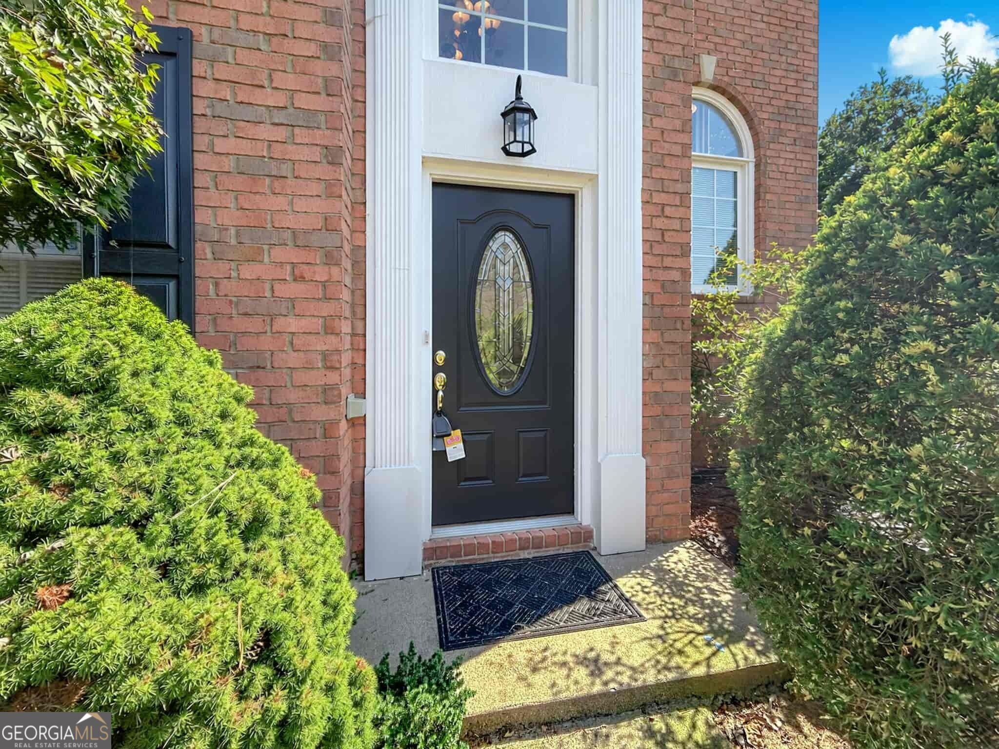 2562 Fairlawn Downs NW
