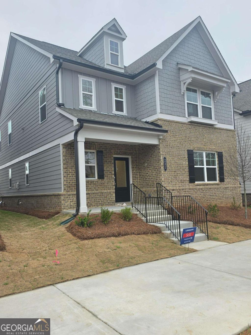 Photo of 221 Brownlee Road, Woodstock, GA 30188 (MLS # 10674816)