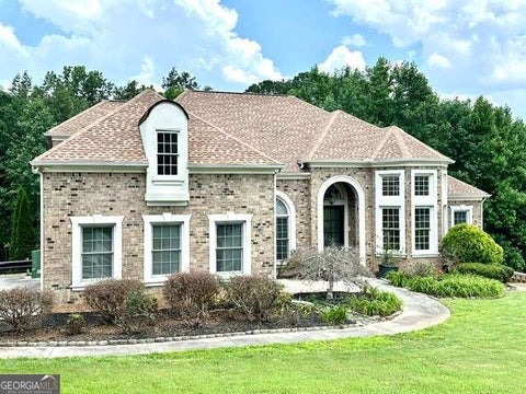 Photo of 5173 Barrington Trc DR, Atlanta, GA 30331 (MLS # 10799460)