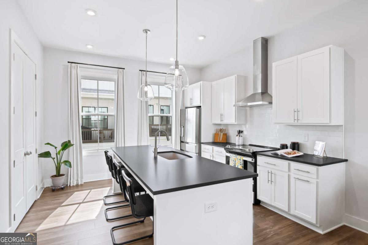 1247 Zucchini CIR SE