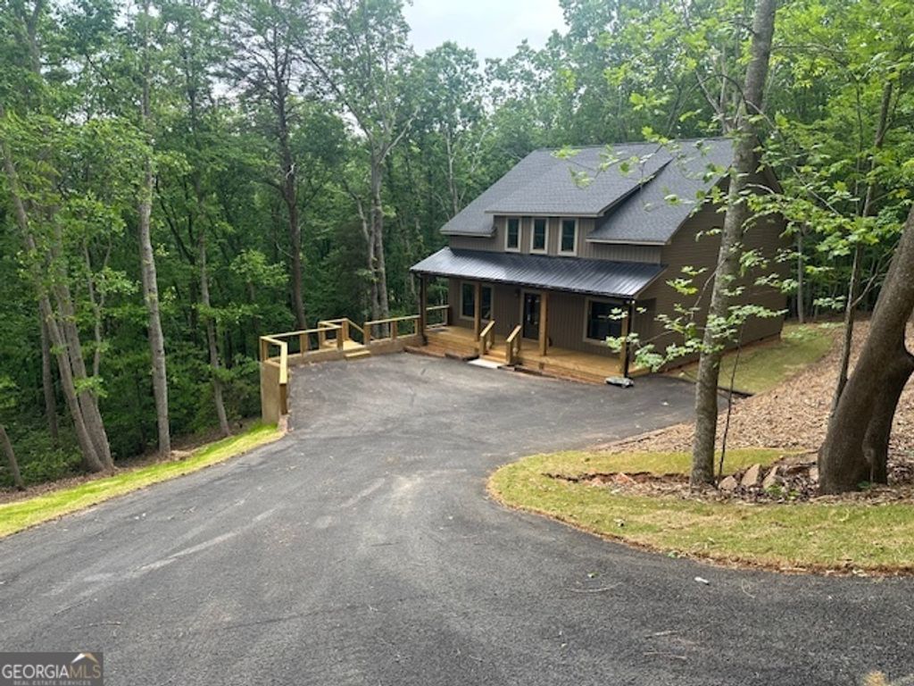 Photo of 82 Vista Dr., Cleveland, GA 30528 (MLS # 10759003)