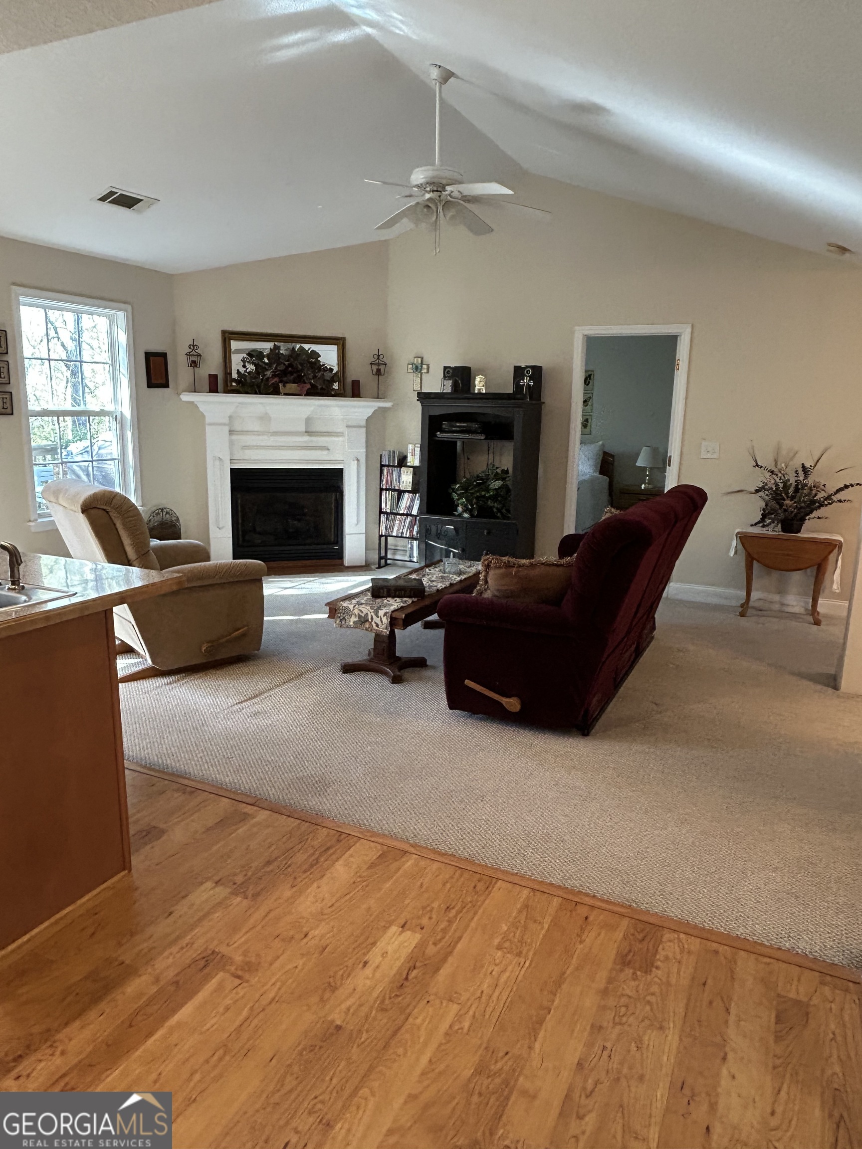 Clarkesville, Georgia 30523, United States, 3 Bedrooms Bedrooms, ,2 BathroomsBathrooms,Residential,Active,107017